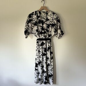 80s Pellini Von Bramlett Dress Batwing Sleeve Button VNeck B&W Tropical Medium